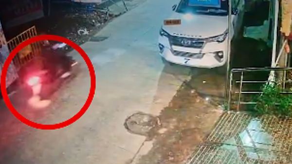 नगरसेवक मोटघरेवर गोळीबार करणाऱ्या फल्लीला अटक