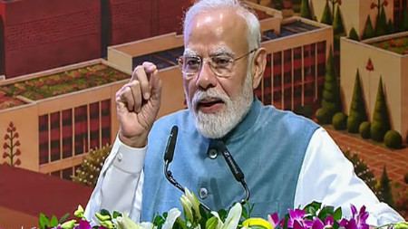 भविष्यातील तंत्रज्ञानाच्या निर्मितीत भारताने जगाचे नेतृत्व करावे : पंतप्रधान मोदी
