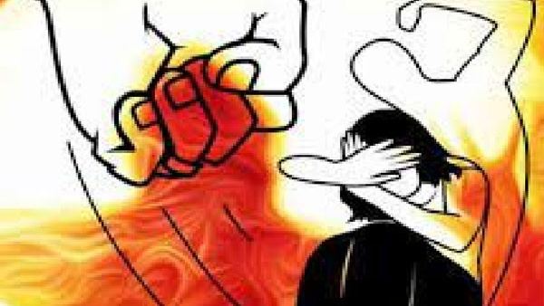दोन चुलत भावांनी बहीणीवर अत्याचार केला