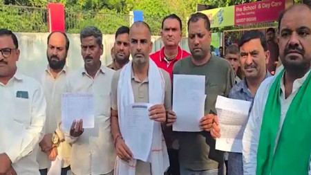 ग्रेटर नोएडातील PNB बँकेत कोट्यवधींचा घोटाळा?