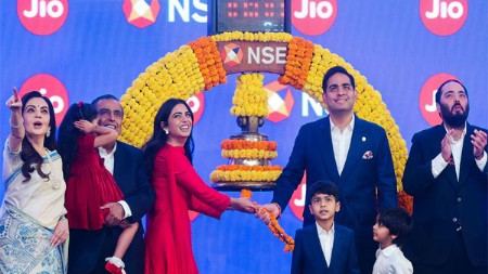 जिओने रिलायन्सला बनवले नंबर वन